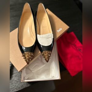 Christian Louboutin Geo Toe Patent Flats sz 39.5